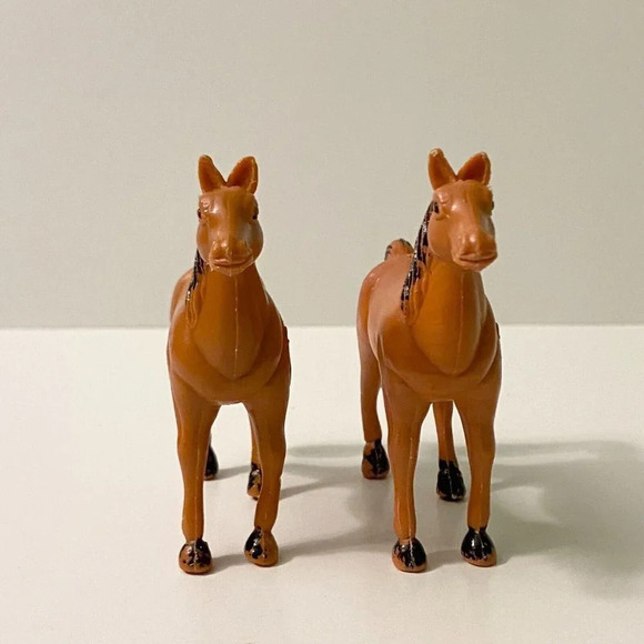 Vintage Lot of 3 Plastic Horse Figures  3 Inch Tall Toys - Picture 6 of 16